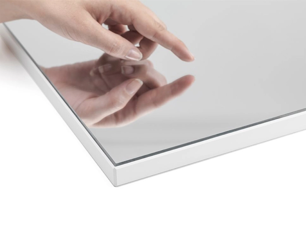 קריסטל מראה