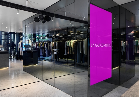 דלת בקו אפס