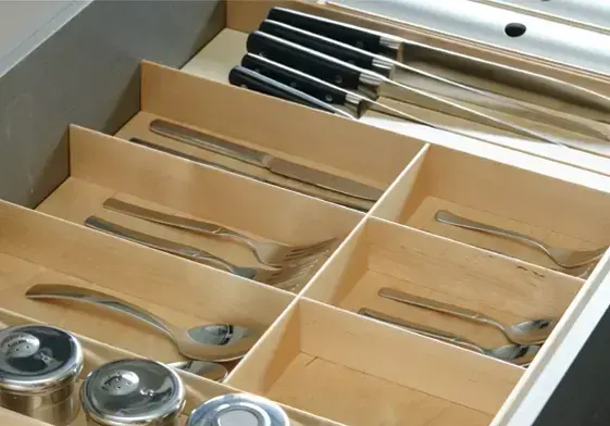 אבזור למגירות