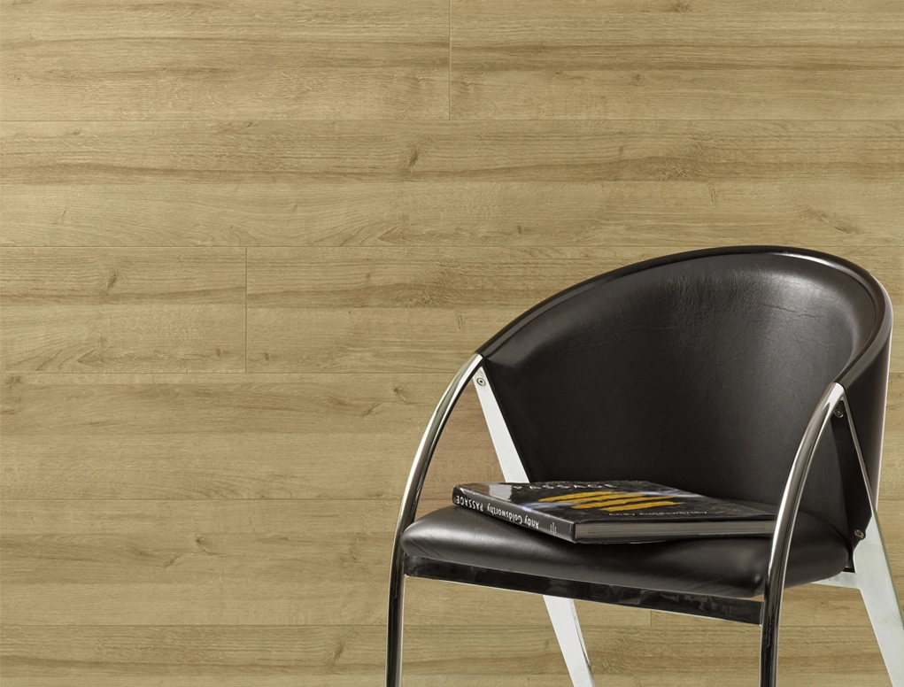 חיפוי קיר אלון