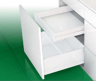 חזית 120סמ נ.פ.סקאלה דקה נמוכה לבן + תופסנים