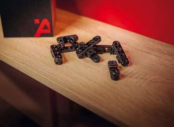 מחבר אונברסלי