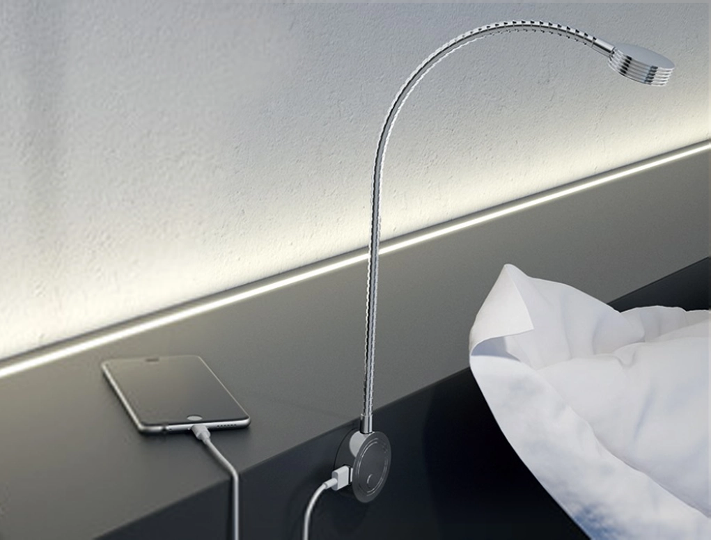 מנורה מתכווננת עם USB מובנה כרום