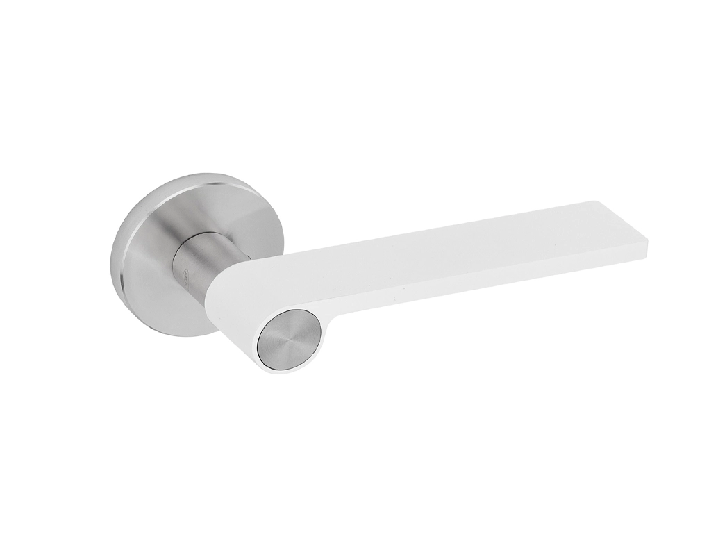 ידית OUTLINE WHITE עם רוזטה מטלית