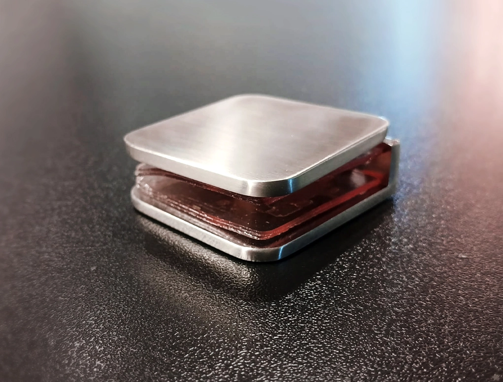 חובק ק-ז מוברש