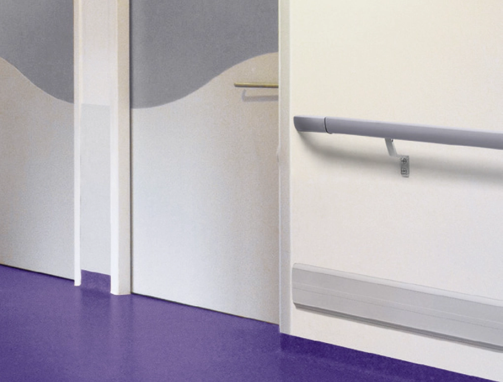 פס הגנה לקיר