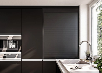 תריס קריסטל 900X1500ממ שחור מבריק 2015L מוביל נירוסטה