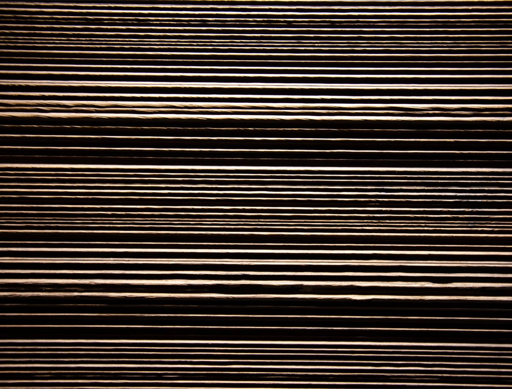 לוח בירץ הטבעה צורנית LINEAR DEEP GROOVE